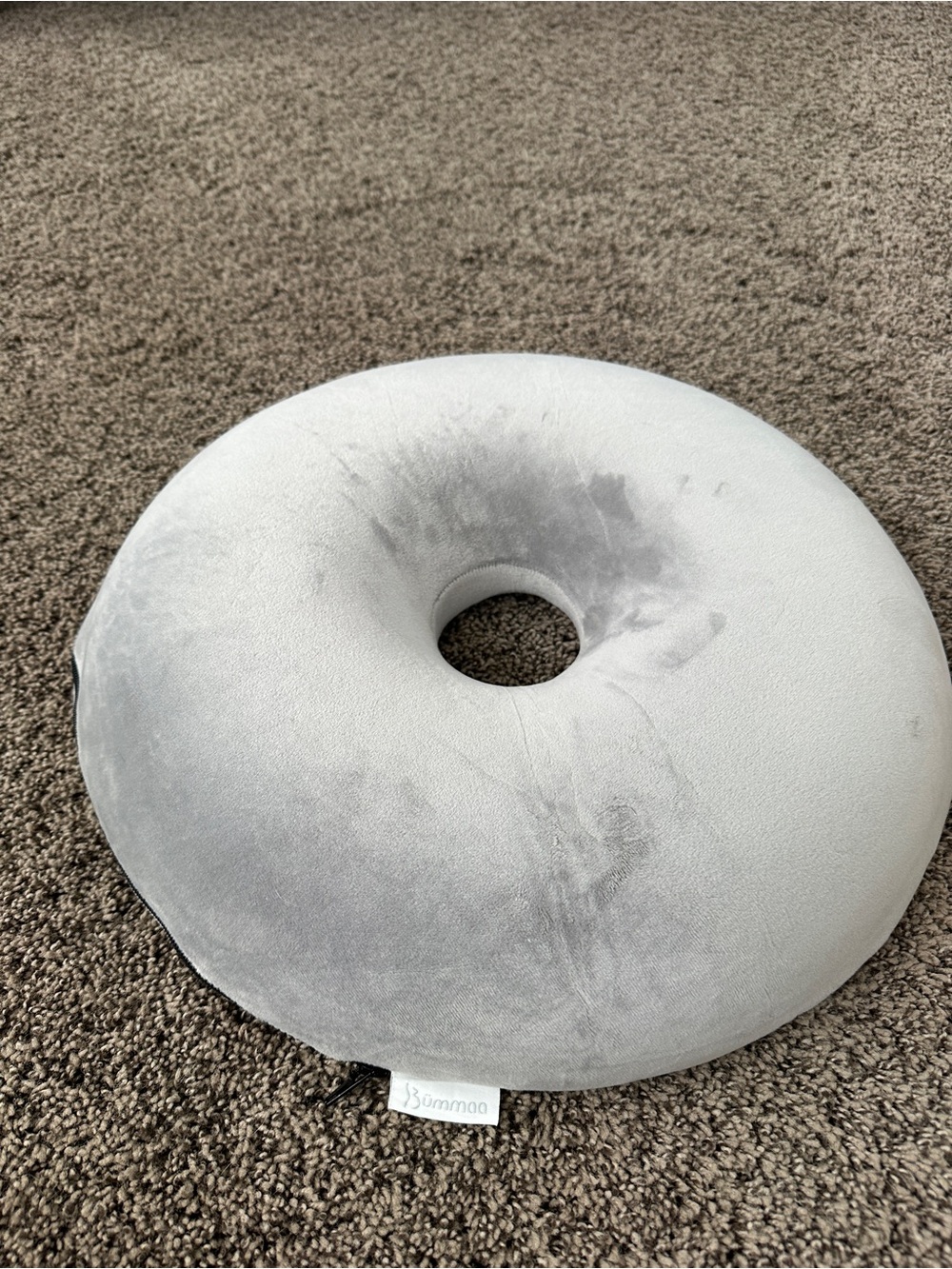 NWOT Post Partum PIllow or Spinal cord injury Bummaa